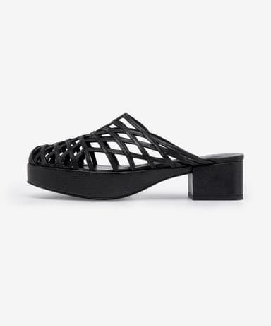 Women's Norman Grain Leather Mule - Black / 22CRNRMBLGRL