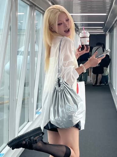 Sleek String Backpack Hello Kitty Silver