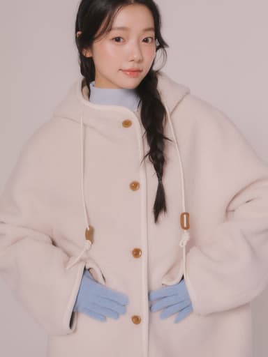 Hooded Shearling Mustang Jumper (Ivory)