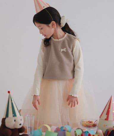 Loen Ribbon Vest