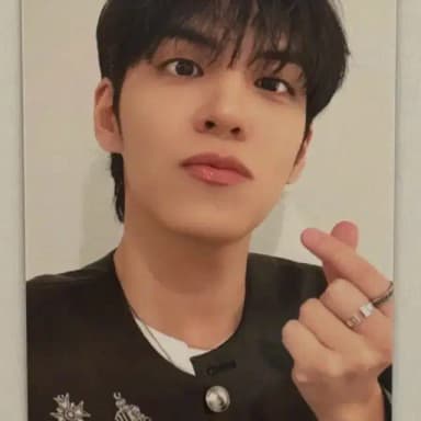 ๋ฐ์ด์์ค ์ํ ์ธํํฐ๋ ๋์ฟ ์ฌ์จ ๋ฏธ๊ณตํฌ