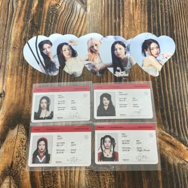 ๋ฆฌ์ผ๋ ๊ธ๋ก์ฐ์
์์ด๋์นด๋ id card