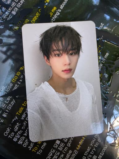 Junseo Broadcast Pre-Record Photocard