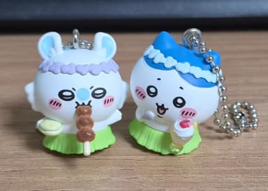 Chiikawa Tabemono Hachiware + Momonga